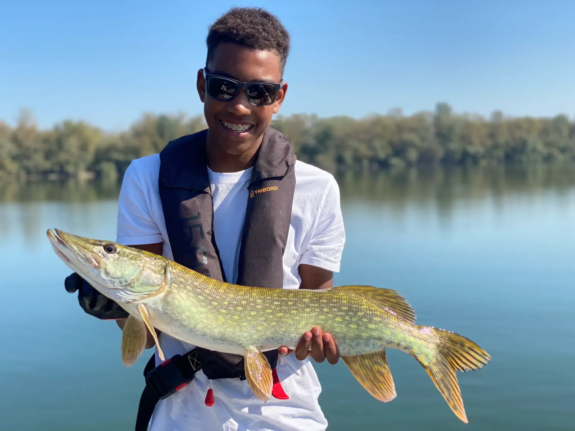 Pêche des carnassiers en bateau sur le plan d'eau de Plobsheim (Demi-journée Solo)